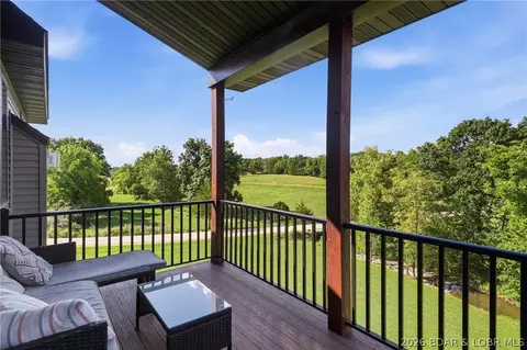 Exterior - 104 Oak Hill Rd, Eldon, MO 65026 photo 6 of 13