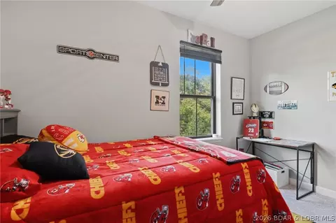 Bedroom - 104 Oak Hill Rd, Eldon, MO 65026 photo 7 of 11