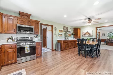 Entry Way - 33961 Highway D, Eldridge, MO 65463 photo 1 of 1