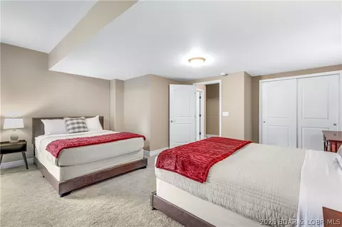 Bedroom - 32 Ledgeview Dr, Camdenton, MO 65020 photo 9 of 9
