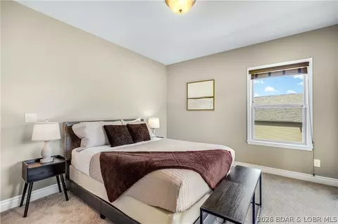 Bedroom - 32 Ledgeview Dr, Camdenton, MO 65020 photo 5 of 9