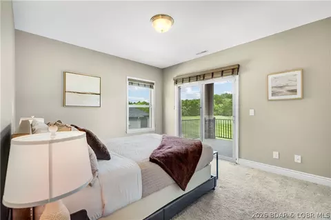 Bedroom - 32 Ledgeview Dr, Camdenton, MO 65020 photo 4 of 9