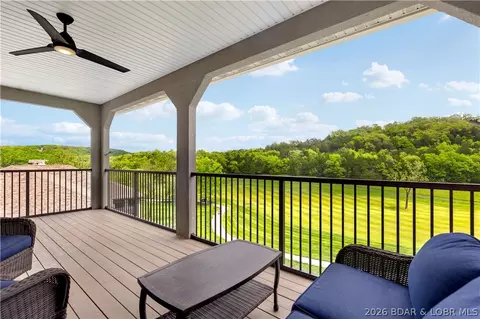 Exterior - 32 Ledgeview Dr, Camdenton, MO 65020 photo 3 of 6