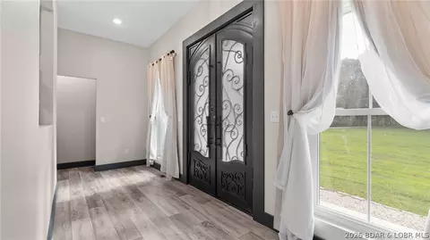 Entry Way - 56 Midway Rd, Eldon, MO 65026 photo 7 of 15