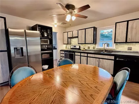 216 Olive St, Eldon, MO 65026 photo 3