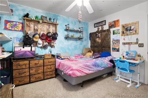 Bedroom - 5 Rayburn Dr, Kaiser, MO 65047 photo 2 of 13