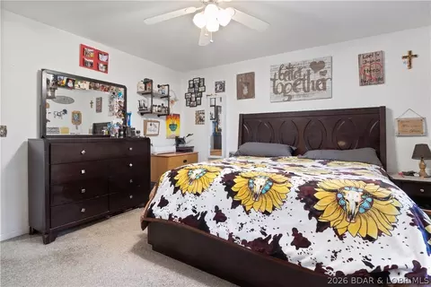 Bedroom - 5 Rayburn Dr, Kaiser, MO 65047 photo 6 of 13