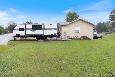 Other - 5 Rayburn Dr, Kaiser, MO 65047 photo 4 of 12