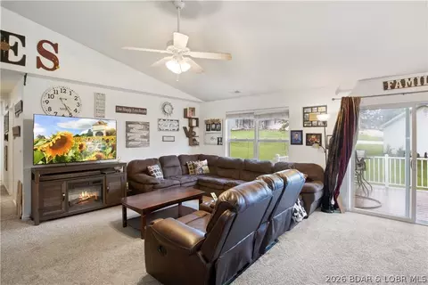 Living - 5 Rayburn Dr, Kaiser, MO 65047 photo 1 of 3