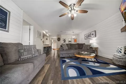 Living - 4800 Eagleview Dr #312, Osage Beach, MO 65065 photo 4 of 4