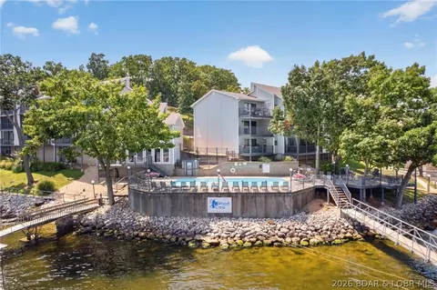 Exterior - 251 Maple Rd #3B, Lake Ozark, MO 65049 photo 5 of 7