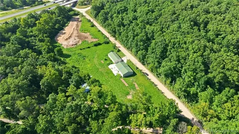 2440 Old Tuscumbia Rd, Eldon, MO 65026 photo 6
