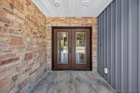 Exterior - 87 Spring Rd, Lake Ozark, MO 65049 photo 2 of 3