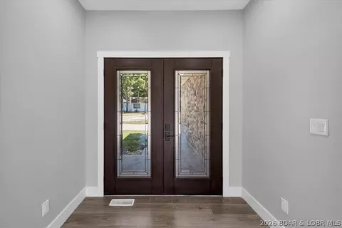Entry Way - 87 Spring Rd, Lake Ozark, MO 65049 photo 7 of 13