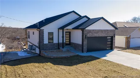 224 Park Place Dr, Kaiser, MO 65047 photo 2