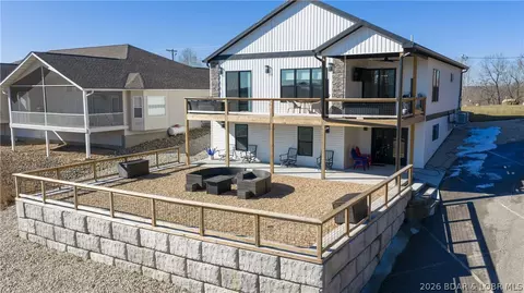224 Park Place Dr, Kaiser, MO 65047 photo 3