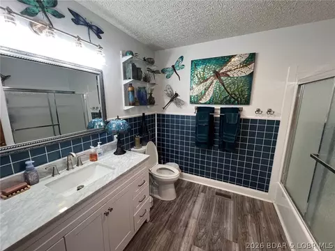 Bath - 210 Jim St, Eldon, MO 65026 photo 2 of 2