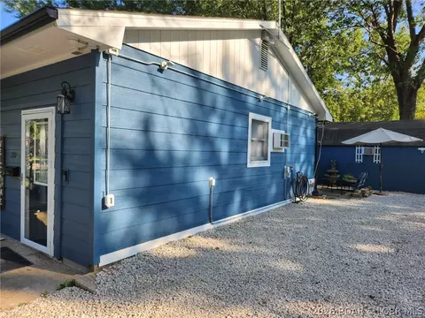 Exterior - 210 Jim St, Eldon, MO 65026 photo 1 of 7