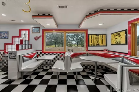 Dining - 2721 Highway 52, Eldon, MO 65026 photo 6 of 10