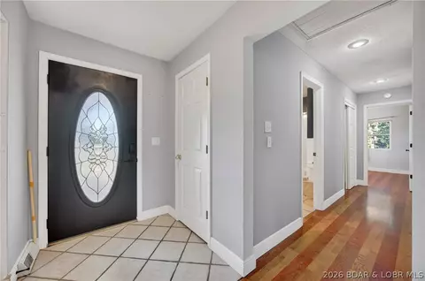Entry Way - 236 Sunset Dr, Camdenton, MO 65020 photo 6 of 11