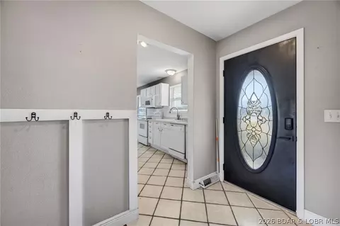 Entry Way - 236 Sunset Dr, Camdenton, MO 65020 photo 2 of 11