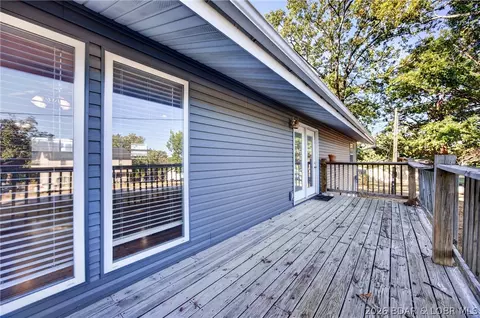 Exterior - 236 Sunset Dr, Camdenton, MO 65020 photo 4 of 5