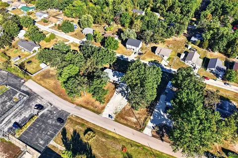 View/Area - 236 Sunset Dr, Camdenton, MO 65020 photo 2 of 3