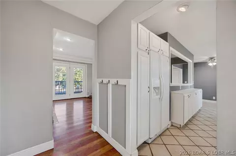 Entry Way - 236 Sunset Dr, Camdenton, MO 65020 photo 1 of 11