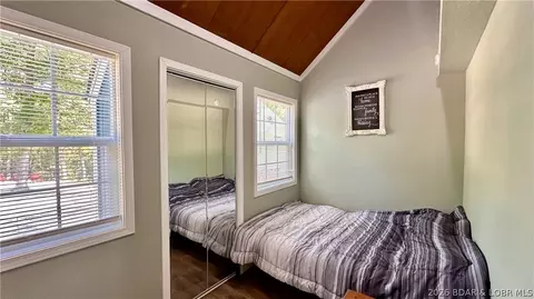 Bedroom - 9 Bent Rd, Eldon, MO 65072 photo 4 of 4