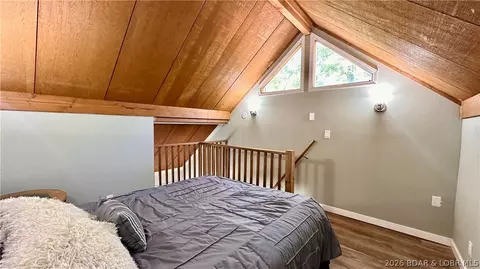 Bedroom - 9 Bent Rd, Eldon, MO 65072 photo 2 of 4