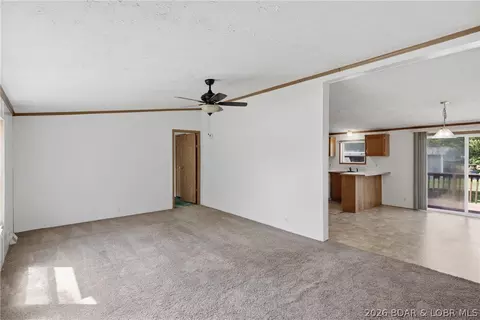 Living - 405 8th St, Eldon, MO 65026 photo 2 of 4