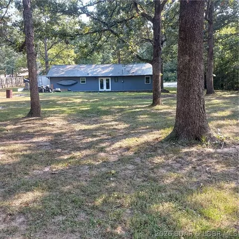 Exterior - 12831 Oak Leaf Dr, Versailles, MO 65084 photo 9 of 9