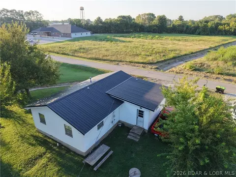 Other - 1102 Clay St, Versailles, MO 65084 photo 1 of 9