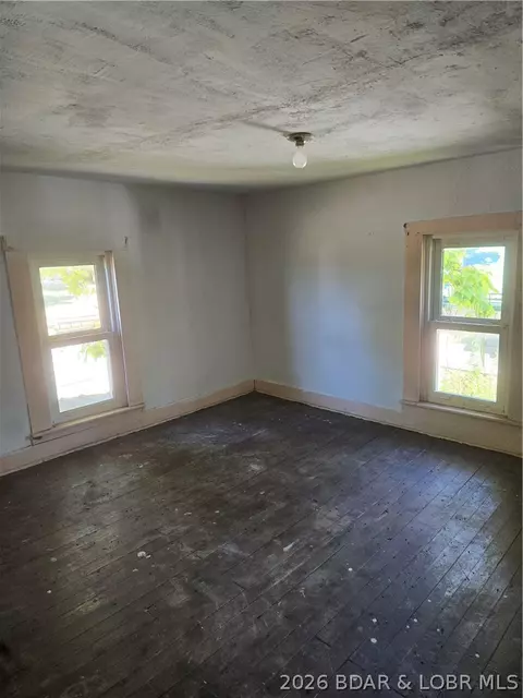 Bedroom - 208 Main, Stover, MO 65078 photo 2 of 7