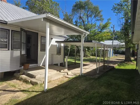Exterior - 208 Main, Stover, MO 65078 photo 7 of 10