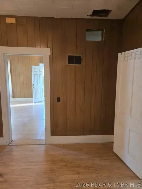 Entry Way - 208 Main, Stover, MO 65078 photo 4 of 34