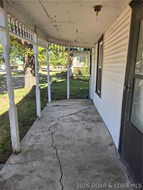 Exterior - 208 Main, Stover, MO 65078 photo 9 of 10