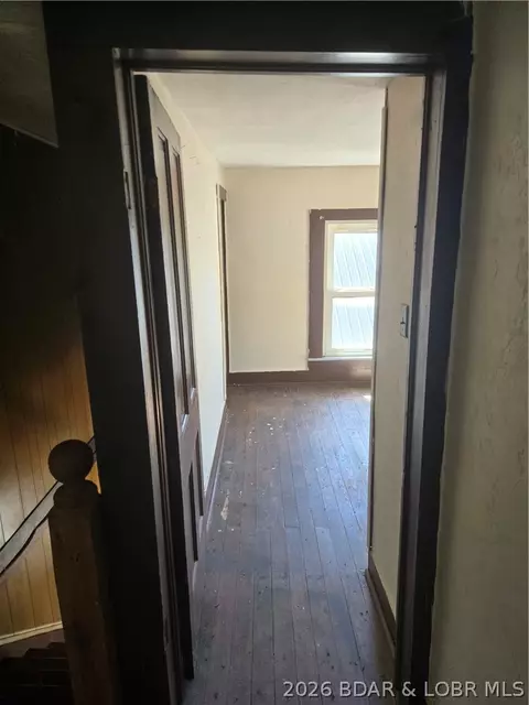 Entry Way - 208 Main, Stover, MO 65078 photo 31 of 34