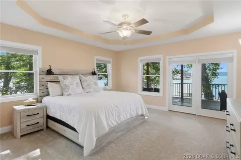 Bedroom - 709 Swaying Oak Dr, Roach, MO 65787 photo 3 of 8