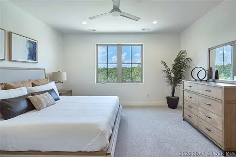 Bedroom - 5543 Deephaven Ln, Osage Beach, MO 65065 photo 3 of 10