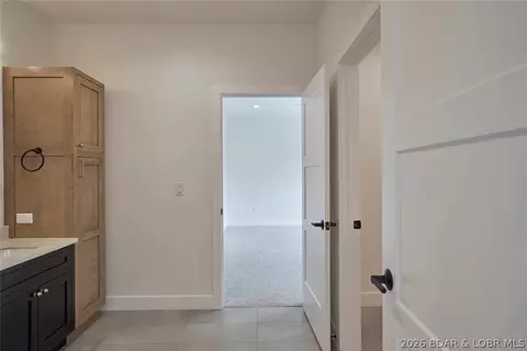 Entry Way - 5543 Deephaven Ln, Osage Beach, MO 65065 photo 3 of 4