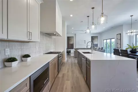 Kitchen - 5543 Deephaven Ln, Osage Beach, MO 65065 photo 7 of 7