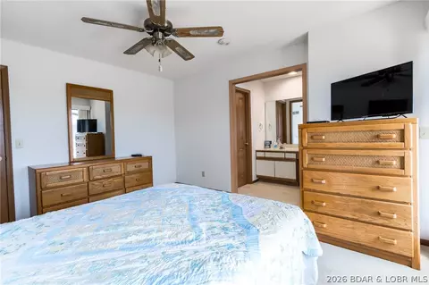 Bedroom - 210 Bluff Blvd #4B, Camdenton, MO 65020 photo 3 of 8