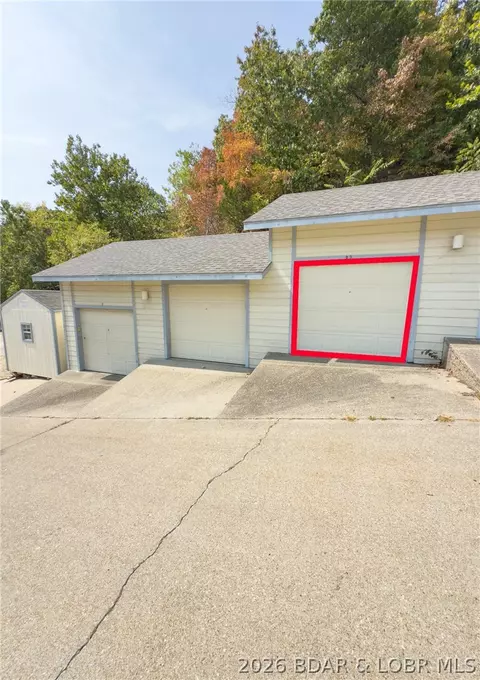 Exterior - 210 Bluff Blvd #4B, Camdenton, MO 65020 photo 2 of 17