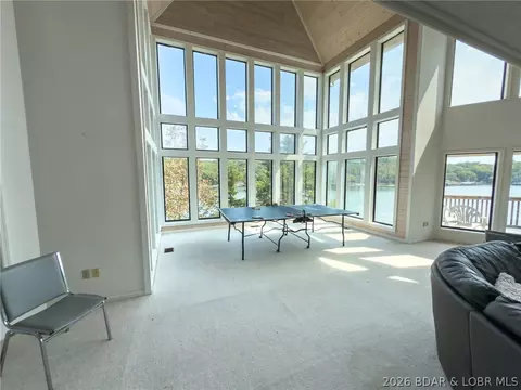 Living - 210 Bluff Blvd #4B, Camdenton, MO 65020 photo 3 of 6