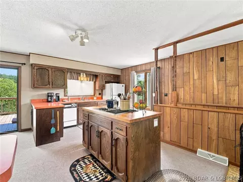 Kitchen - 29330 M Hwy, Edwards, MO 65326 photo 4 of 8