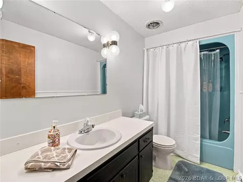 Bath - 29330 M Hwy, Edwards, MO 65326 photo 1 of 1