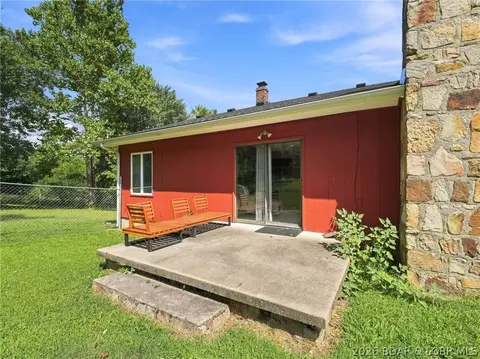 Exterior - 29330 M Hwy, Edwards, MO 65326 photo 4 of 9