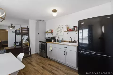 Kitchen - 4369 Lower Prairie Hollow Rd, Roach, MO 65787 photo 1 of 2