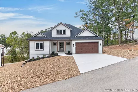 31 Opal Ln, Climax Springs, MO 65324